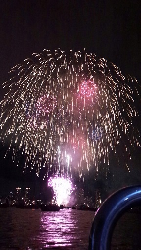 hanabi 2.jpg